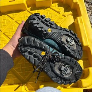 Black Trail Cycling Shoes with Teal Accents